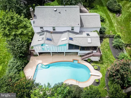 $825,000 | 5002 Castle Moor Drive, Columbia, MD 21044