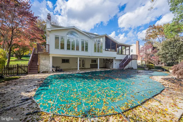 $825,000 | 5002 Castle Moor Drive, Columbia, MD 21044