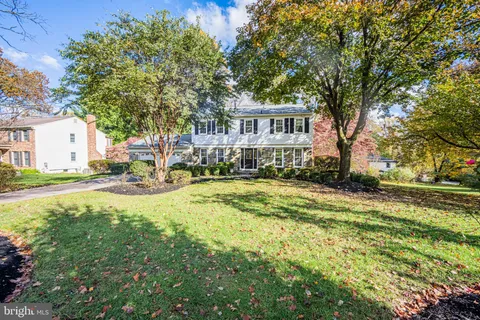 $825,000 | 5002 Castle Moor Drive, Columbia, MD 21044