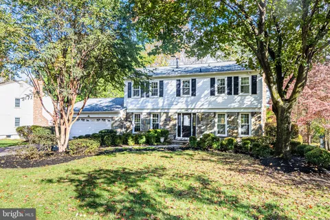 $825,000 | 5002 Castle Moor Drive, Columbia, MD 21044