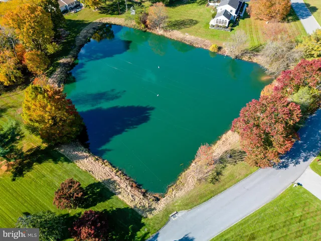 $825,000 | 5002 Castle Moor Drive, Columbia, MD 21044