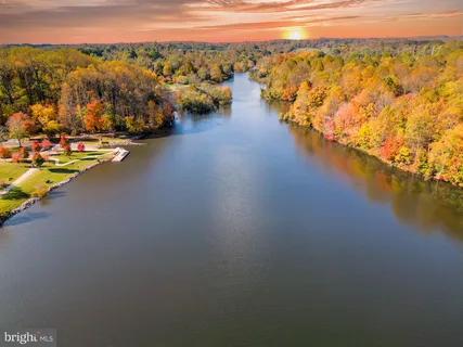 $825,000 | 5002 Castle Moor Drive, Columbia, MD 21044