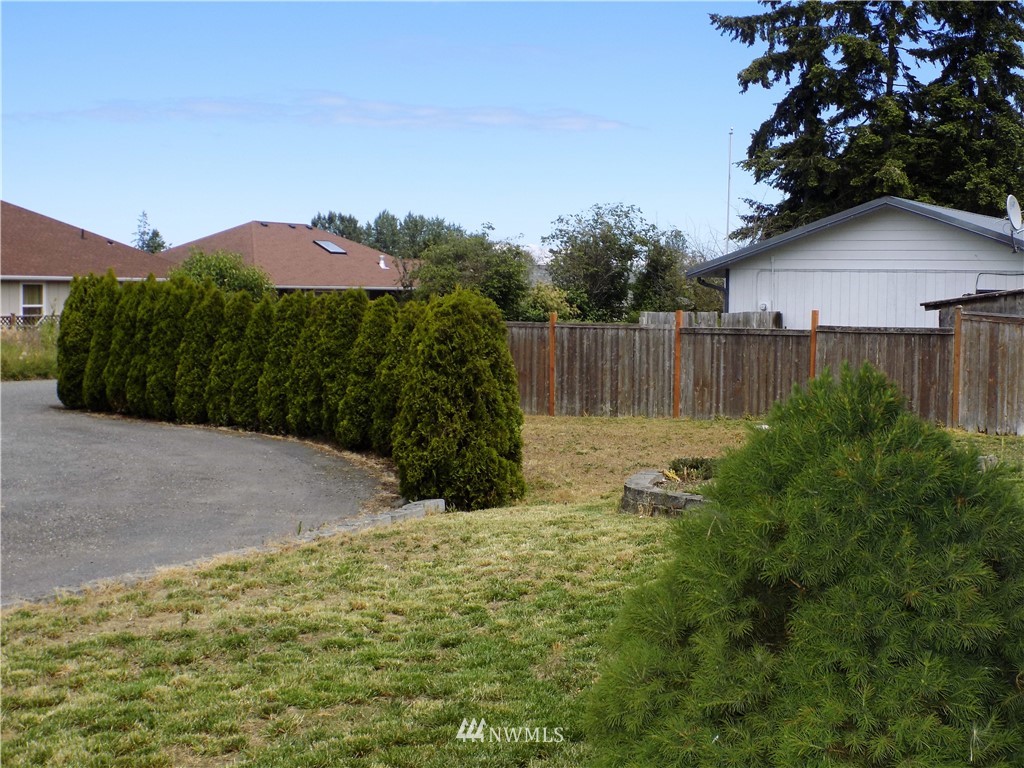 71 West Loma Vista Road Sequim, WA 98382 - Photo 2 of 24 Gallery Image 2
