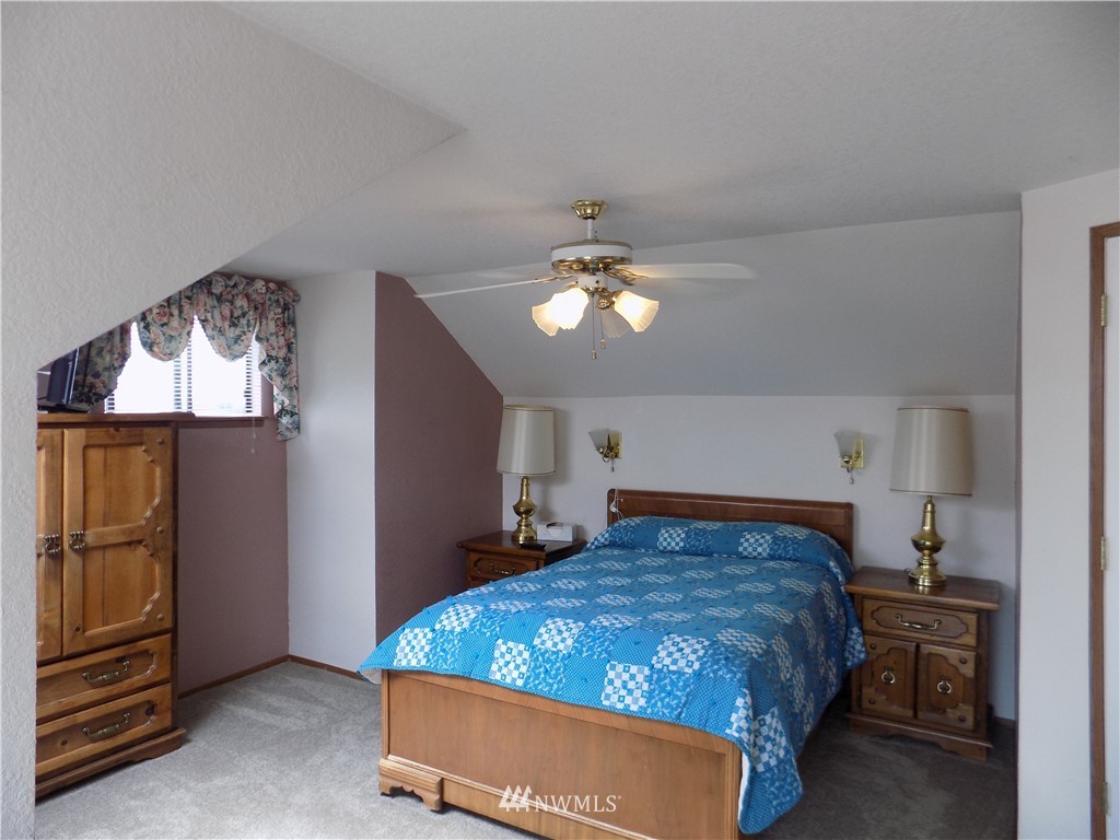 71 West Loma Vista Road Sequim, WA 98382 - Photo 16 of 24 Gallery Image 16