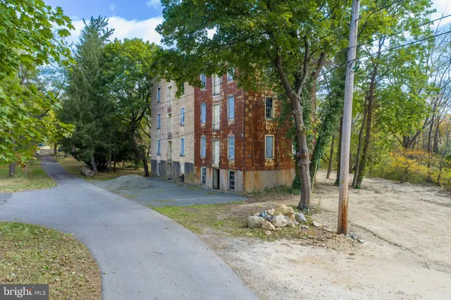 $2,000 | 9 Schultz Lane, Barto, PA 19504