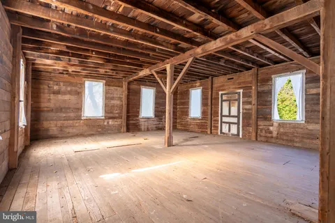 $2,000 | 9 Schultz Lane, Barto, PA 19504