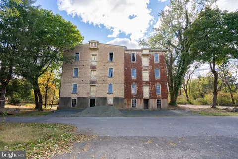 $2,000 | 9 Schultz Lane, Barto, PA 19504