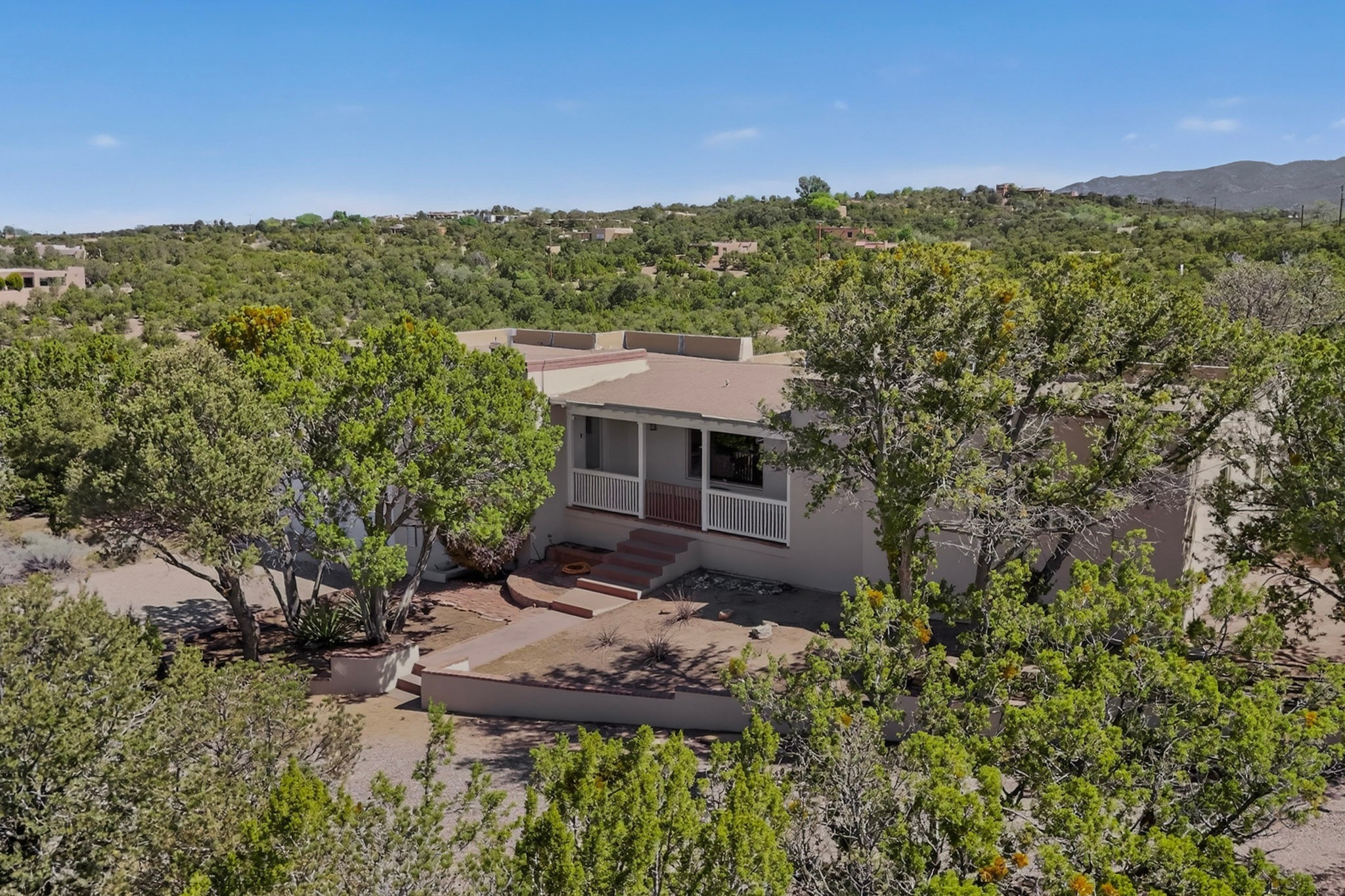 1064 Bishops Lodge Road Santa Fe, NM 87501 - Photo 39 of 40