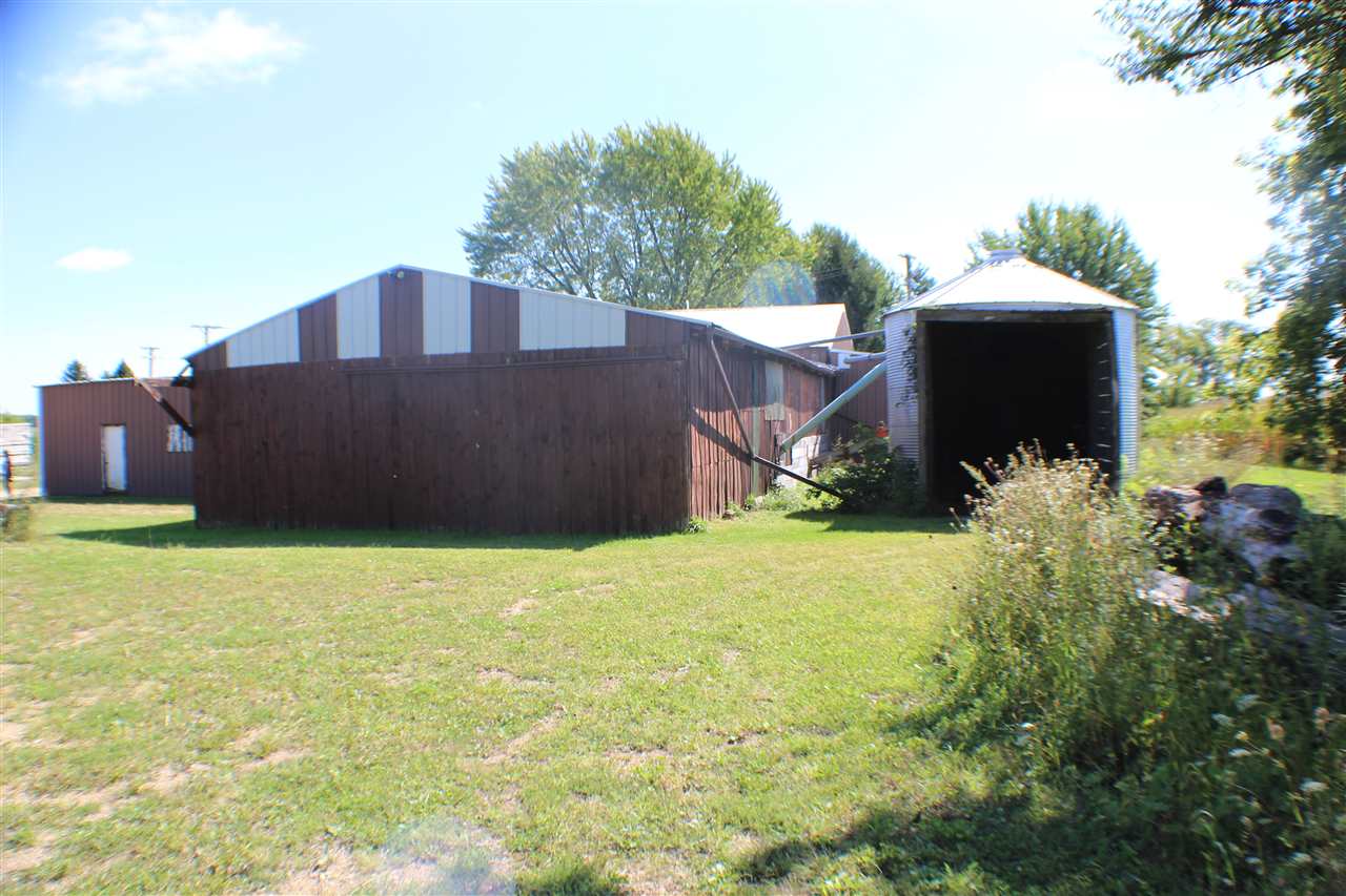 20080 Grade School Road Caledonia, IL 61011 - Photo 33 of 35 Gallery Image 33