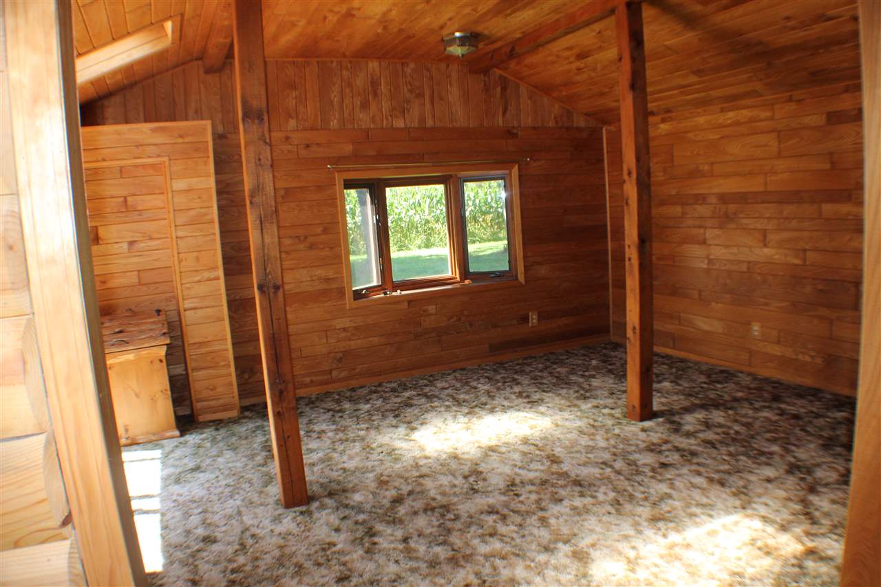 20080 Grade School Road Caledonia, IL 61011 - Photo 9 of 35 Gallery Image 9