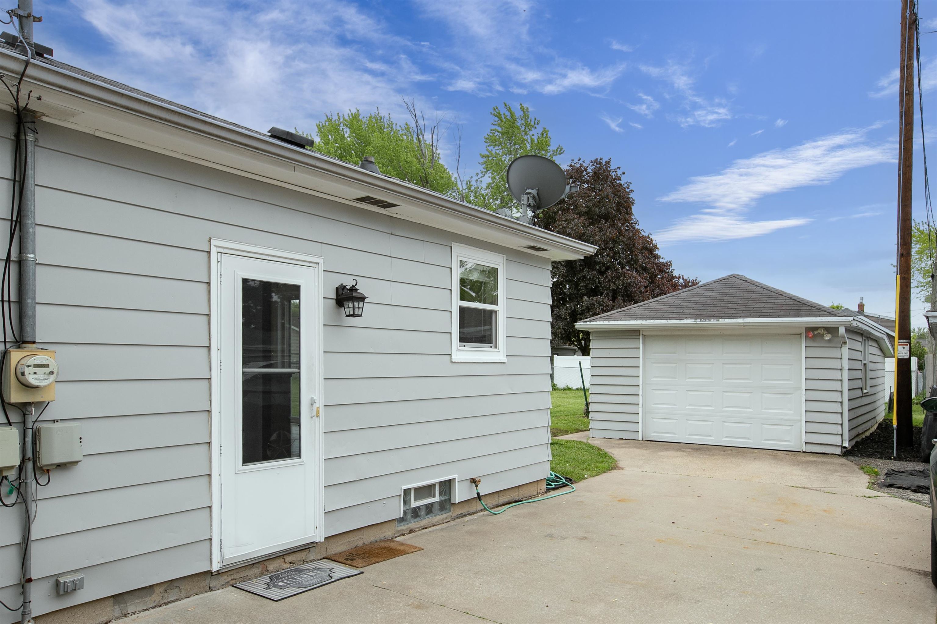 1819 West Commercial Street Appleton, WI 54914 - Photo 4 of 30