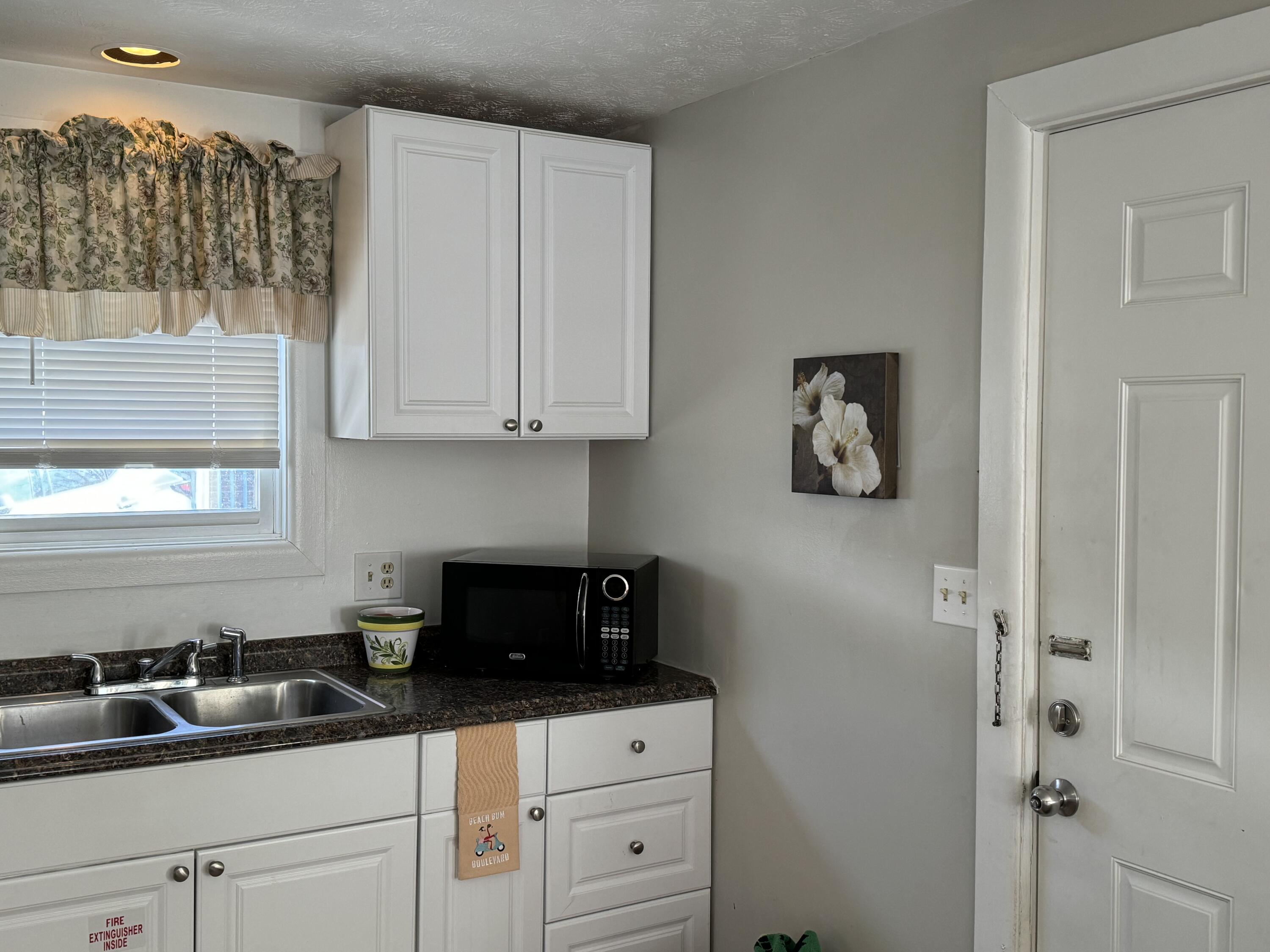 22 Ocean Park Road, Unit 29 Saco, ME 04072 - Photo 8 of 22 IMG_0279