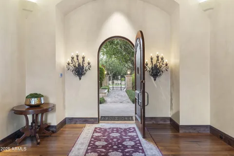 $13,000,000 | 5902 East Arcadia Lane, Phoenix, AZ 85018