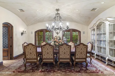 $13,000,000 | 5902 East Arcadia Lane, Phoenix, AZ 85018