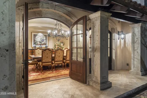 $13,000,000 | 5902 East Arcadia Lane, Phoenix, AZ 85018