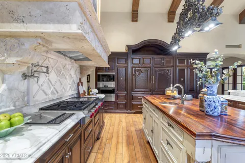 $13,000,000 | 5902 East Arcadia Lane, Phoenix, AZ 85018