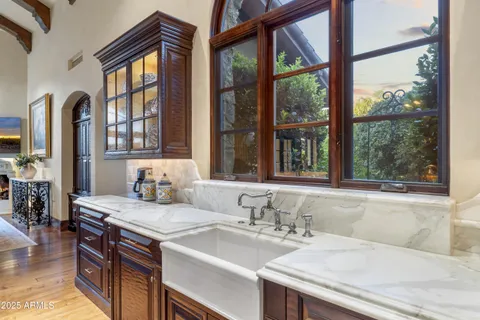 $13,000,000 | 5902 East Arcadia Lane, Phoenix, AZ 85018