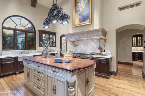 $13,000,000 | 5902 East Arcadia Lane, Phoenix, AZ 85018