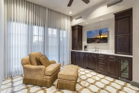 $13,000,000 | 5902 East Arcadia Lane, Phoenix, AZ 85018