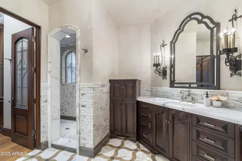 $13,000,000 | 5902 East Arcadia Lane, Phoenix, AZ 85018