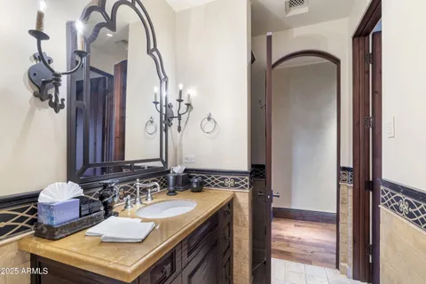 $13,000,000 | 5902 East Arcadia Lane, Phoenix, AZ 85018