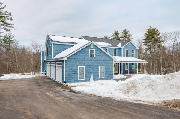 $780,000 | 53 Tucker Hill Road, Dunbarton, NH 03046