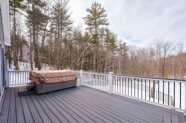 $780,000 | 53 Tucker Hill Road, Dunbarton, NH 03046