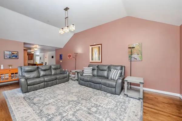 $780,000 | 53 Tucker Hill Road, Dunbarton, NH 03046
