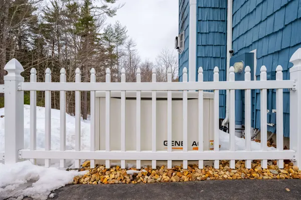 $780,000 | 53 Tucker Hill Road, Dunbarton, NH 03046