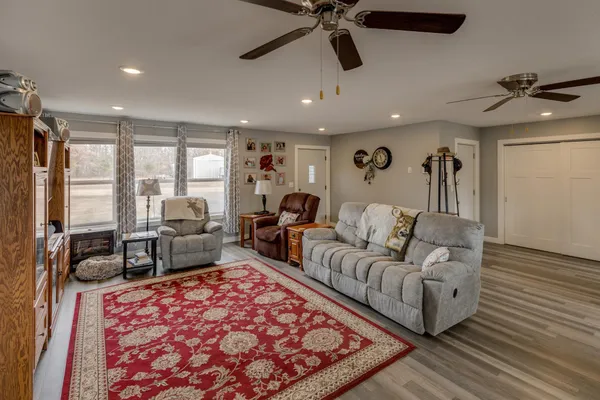 $369,000 | 9103 3rd Avenue, Pequot Lakes, MN 56472