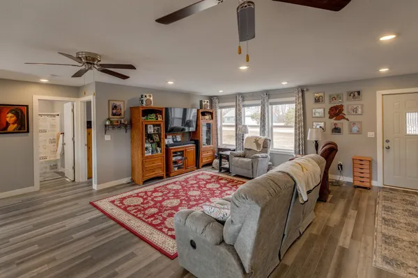 $369,000 | 9103 3rd Avenue, Pequot Lakes, MN 56472