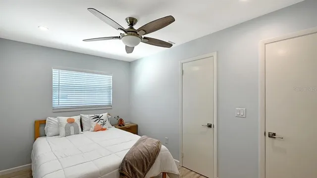 $429,900 | 2533 Waldemere Street, Sarasota, FL 34239