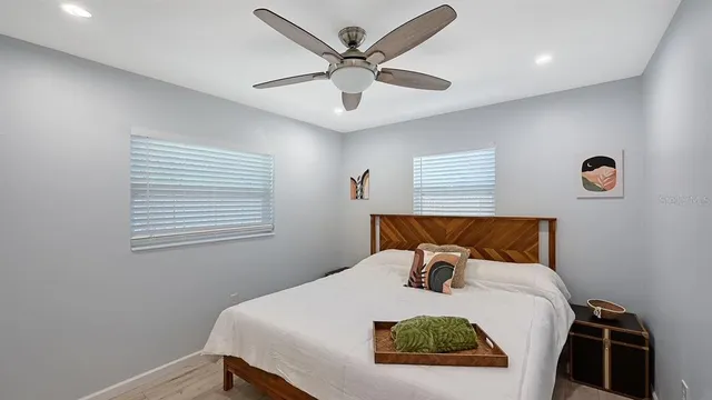 $429,900 | 2533 Waldemere Street, Sarasota, FL 34239