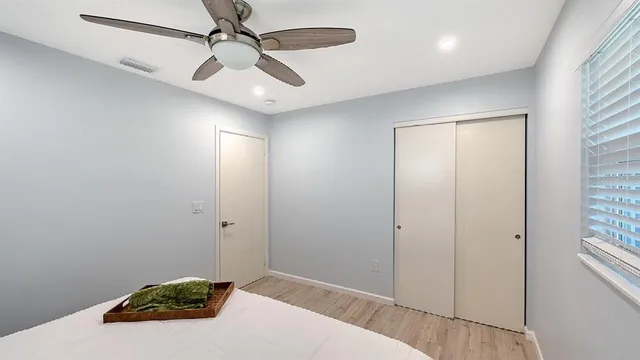 $429,900 | 2533 Waldemere Street, Sarasota, FL 34239