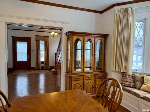 $158,000 | 816 East Washington Street, Macomb, IL 61455