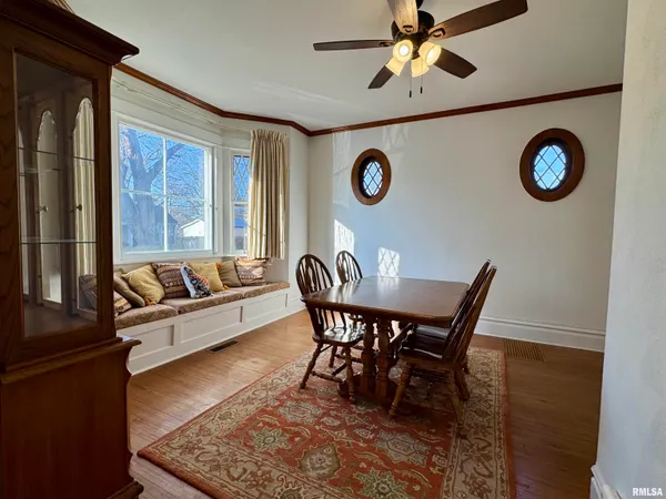 $158,000 | 816 East Washington Street, Macomb, IL 61455
