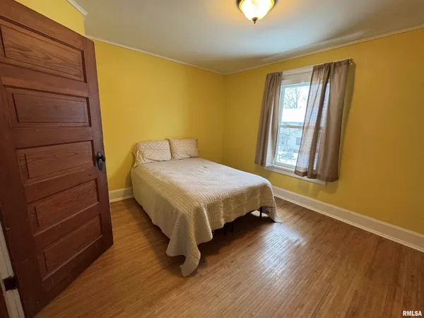$158,000 | 816 East Washington Street, Macomb, IL 61455