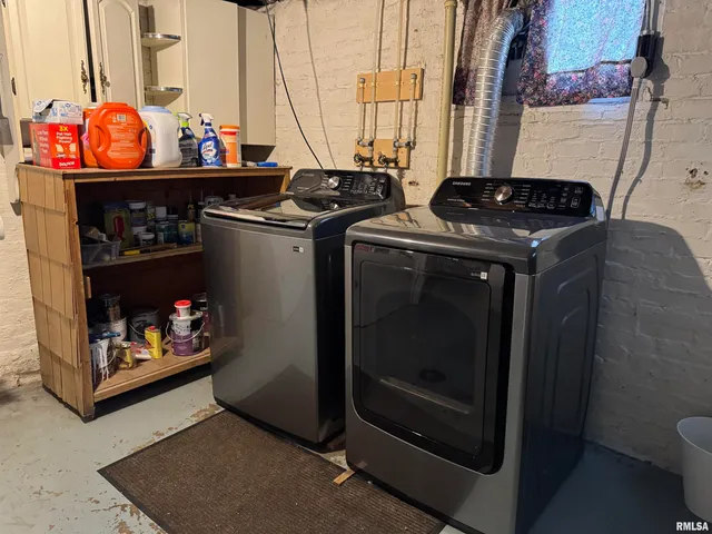 $157,000 | 816 East Washington Street, Macomb, IL 61455