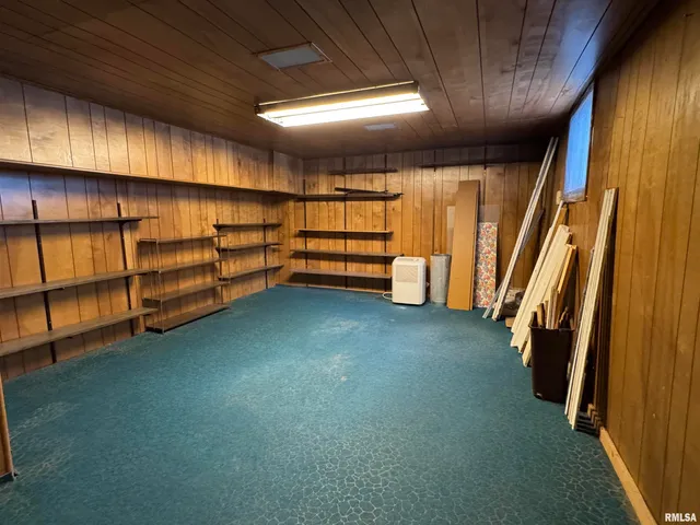 $157,000 | 816 East Washington Street, Macomb, IL 61455