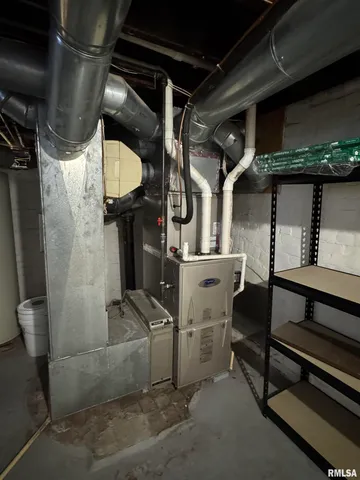 $157,000 | 816 East Washington Street, Macomb, IL 61455