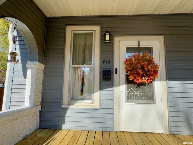 $157,000 | 816 East Washington Street, Macomb, IL 61455