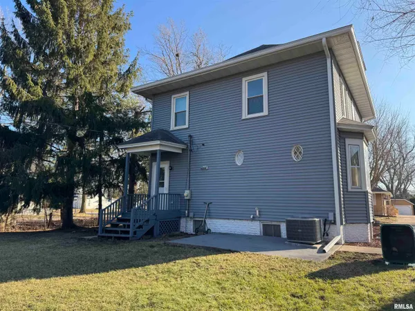$158,000 | 816 East Washington Street, Macomb, IL 61455