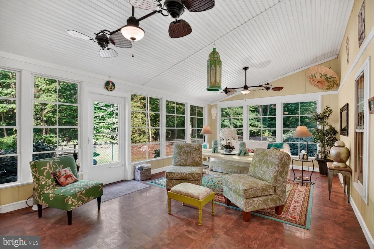 11645 Mt Victoria Road Newburg, MD 20664 - Photo 12 of 35 3 season sunroom