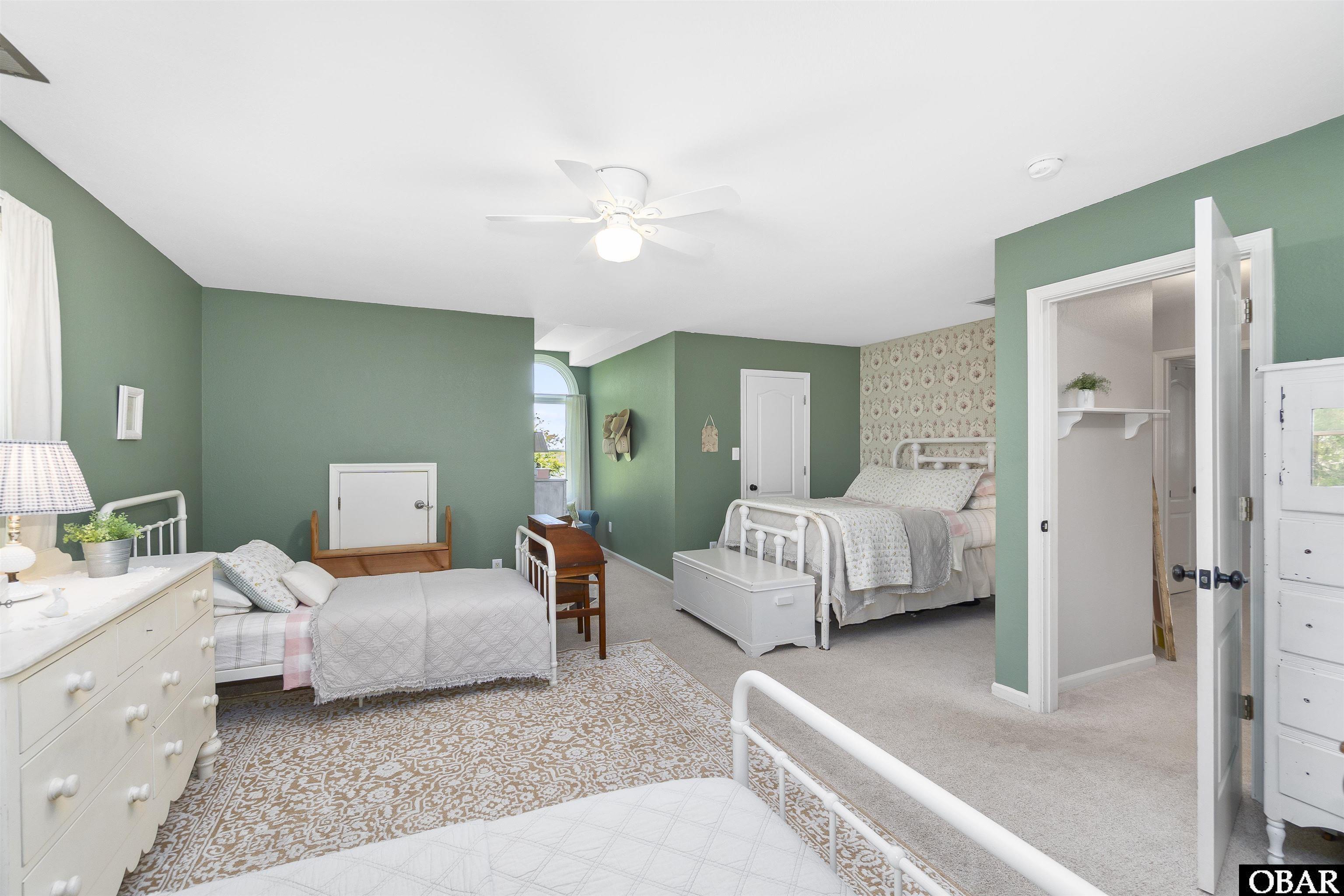 126 Narrow Shore Road Aydlett, NC 27916 - Photo 36 of 49