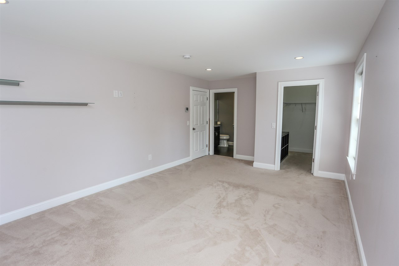 131 Harris Road Nashua, NH 03062 - Photo 20 of 40