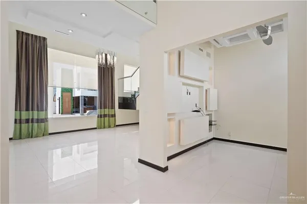 $6,000 | 2505 May Drive, Mission, TX 78574