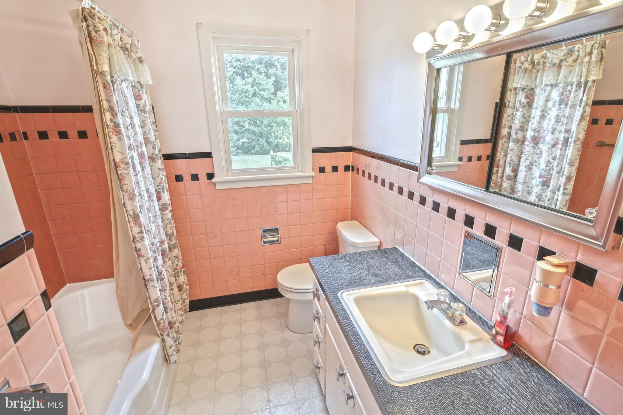 135 Springvale Road Red Lion, PA 17356 - Photo 14 of 39