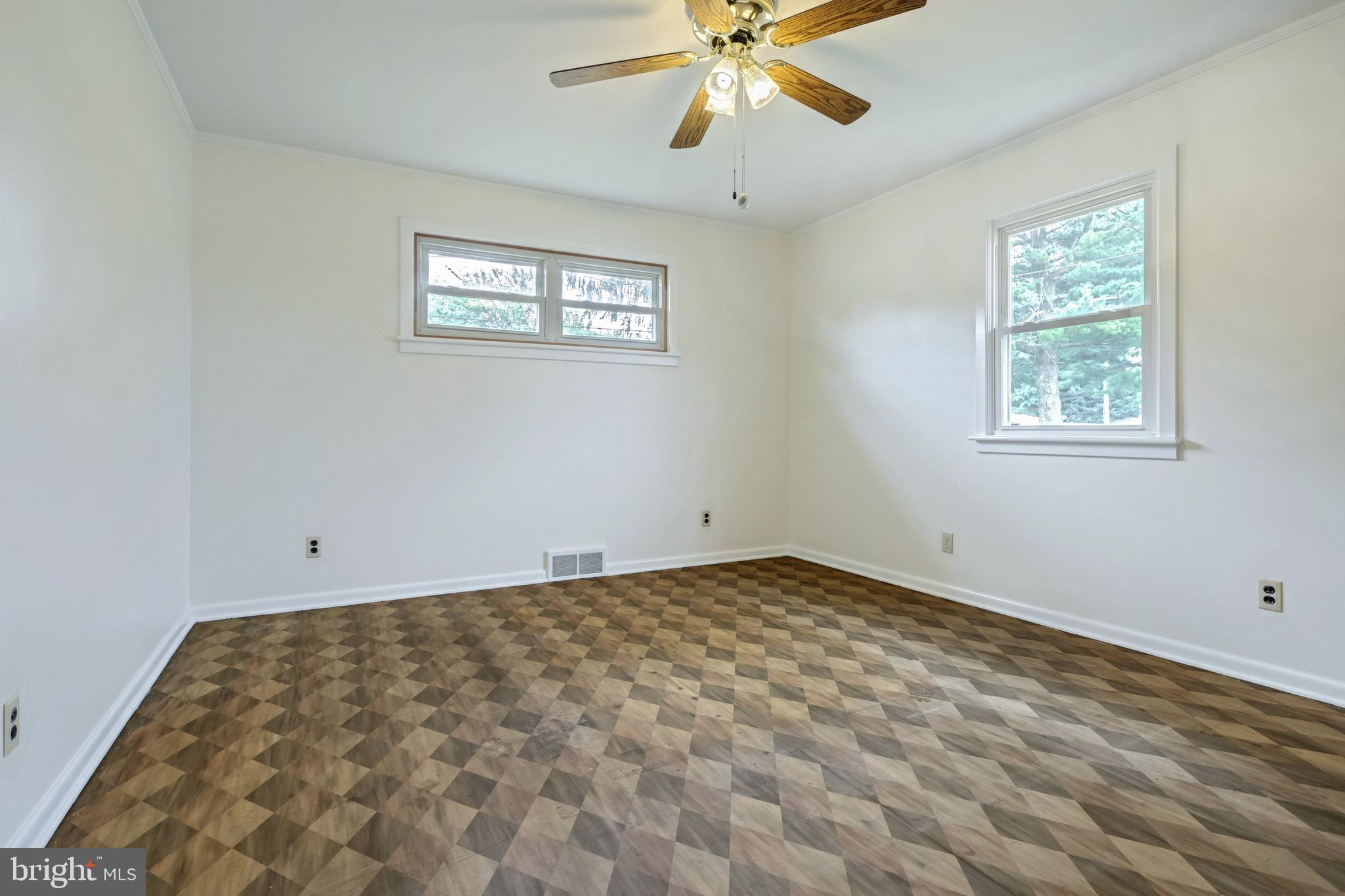 135 Springvale Road Red Lion, PA 17356 - Photo 17 of 39