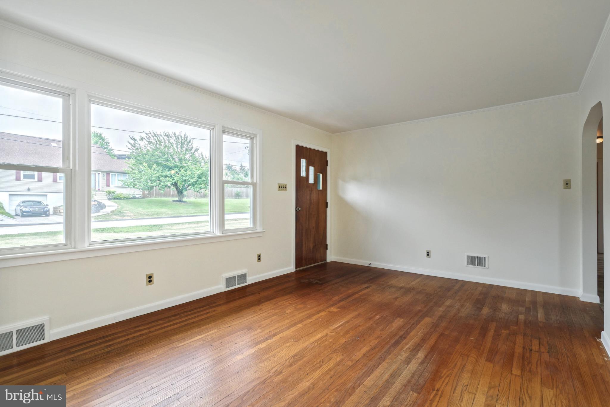 135 Springvale Road Red Lion, PA 17356 - Photo 6 of 39