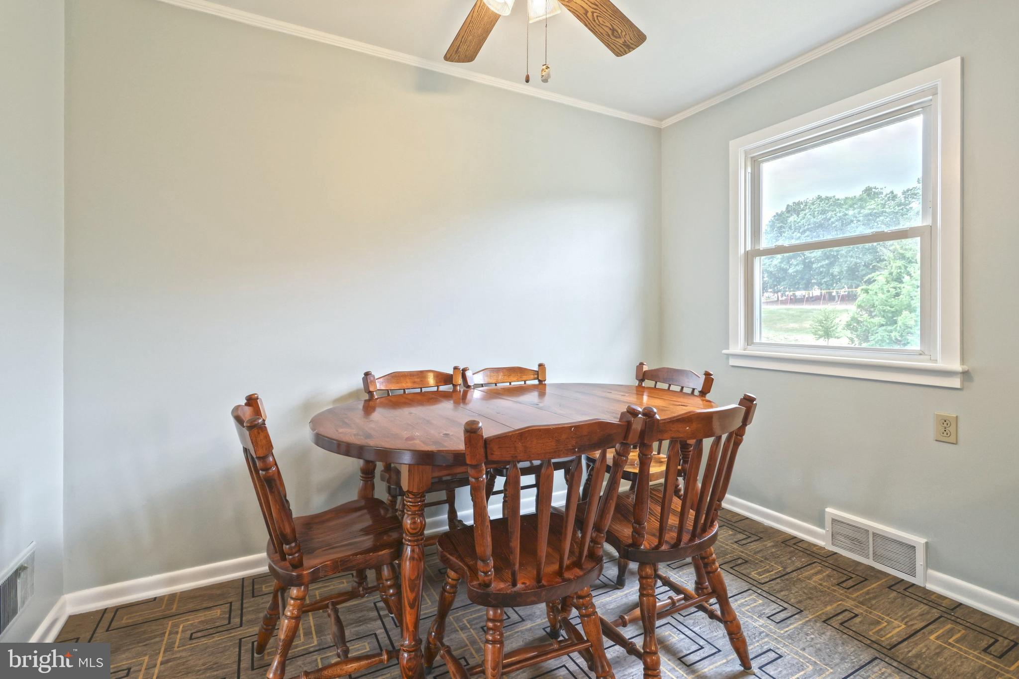 135 Springvale Road Red Lion, PA 17356 - Photo 8 of 39